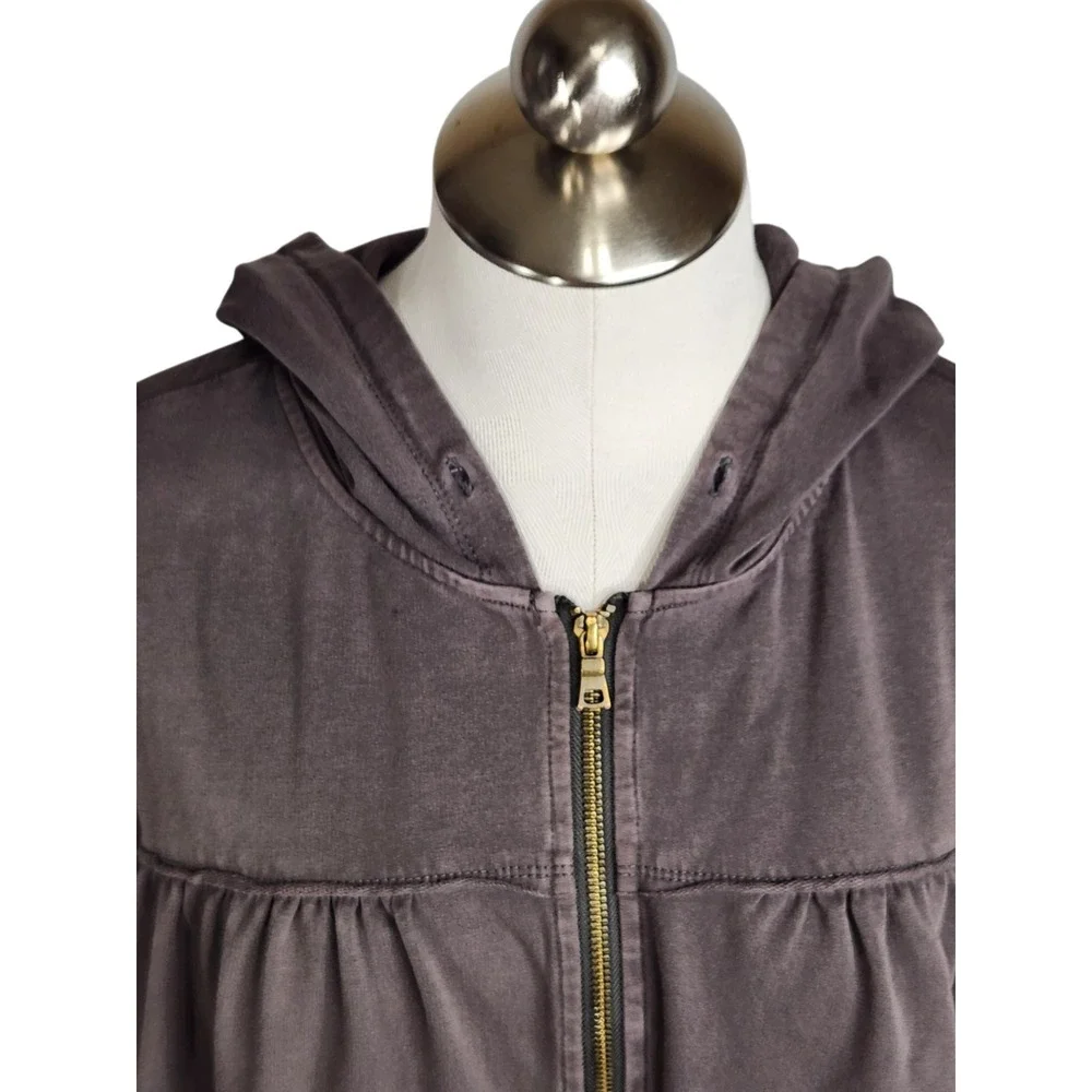 Young Fabulous‎ & Broke YFB Hoodie Size Medium Gray Full Zip Sweatshirt Comfy